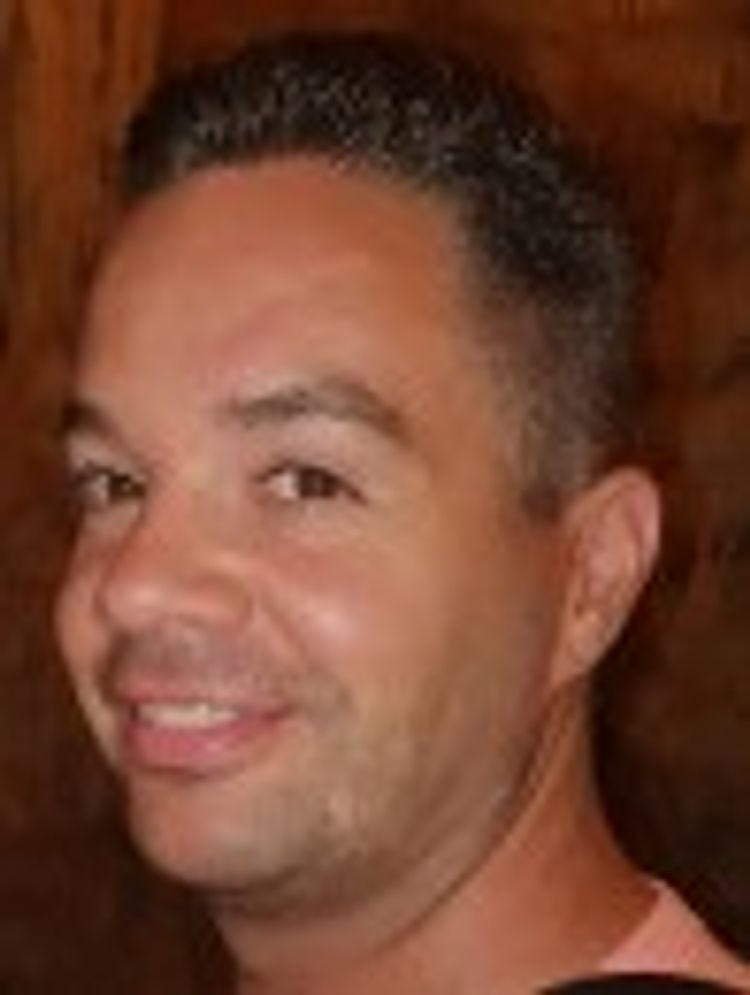 Vermist - Tom Bell Vermist - Tom Bell